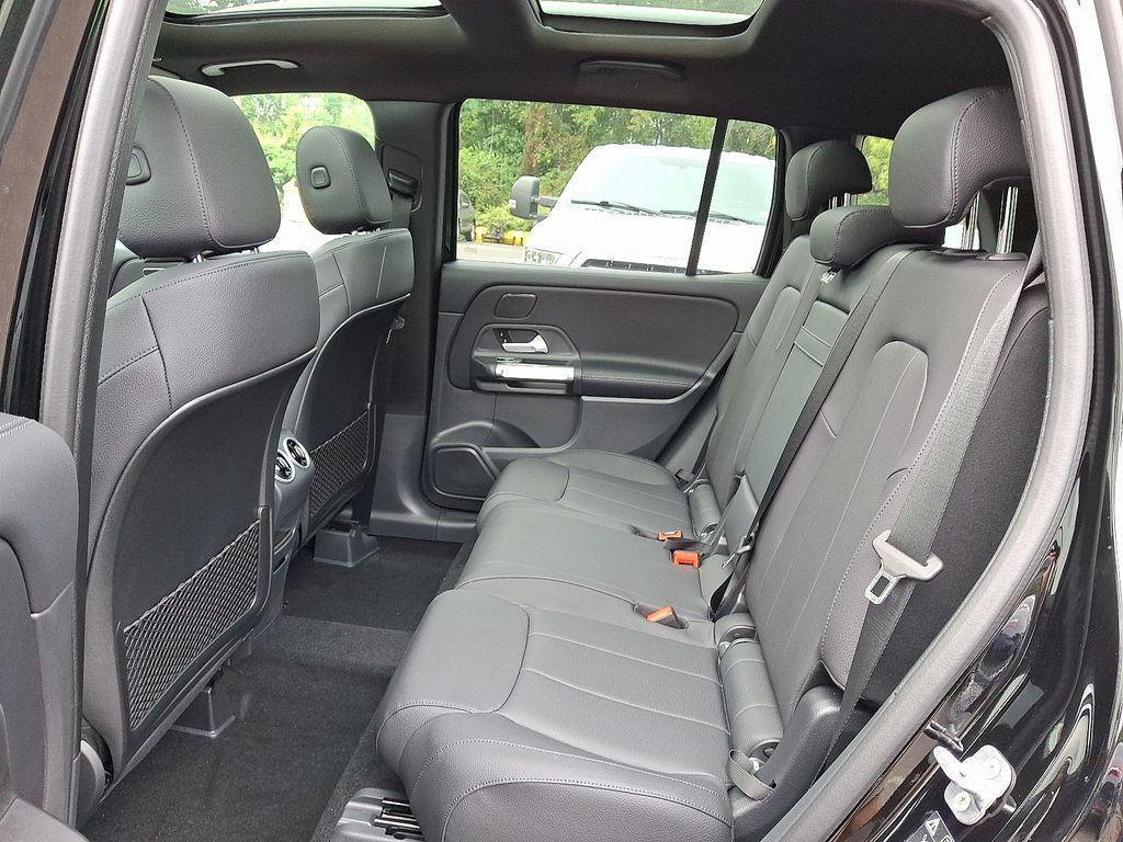 new 2026 Mercedes-Benz GLB 250 car, priced at $51,610