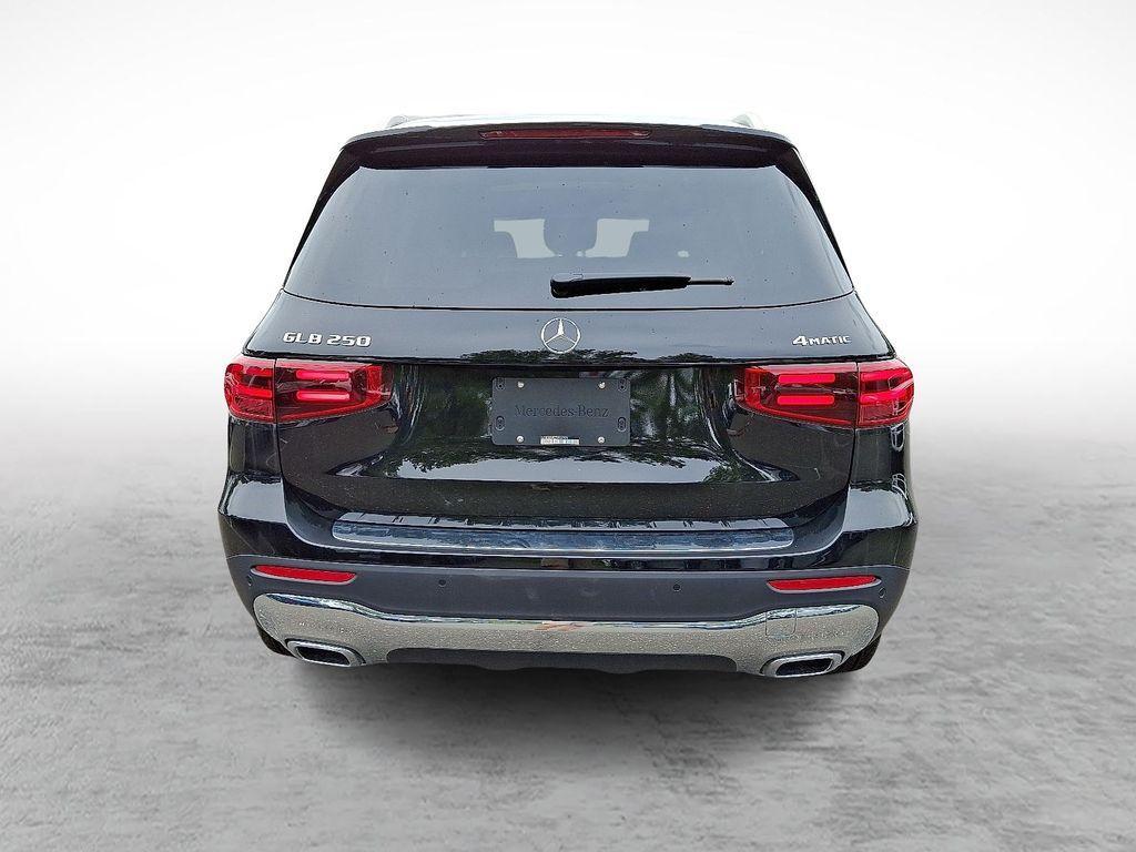 new 2026 Mercedes-Benz GLB 250 car, priced at $51,610