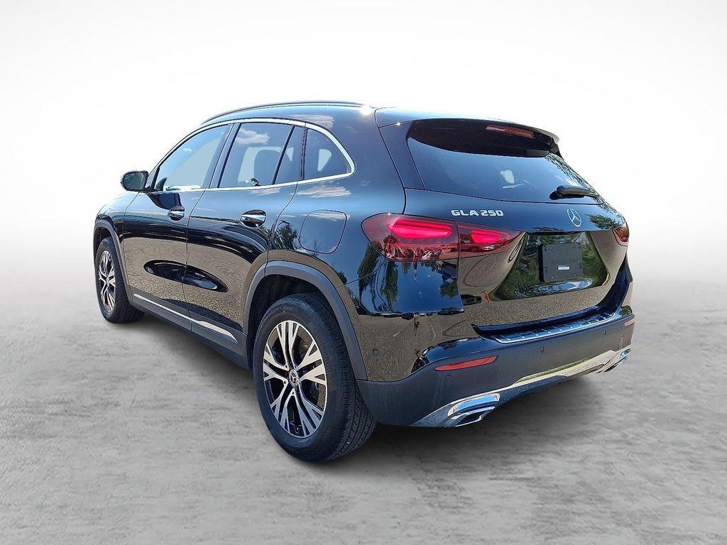 used 2025 Mercedes-Benz GLA 250 car, priced at $44,677