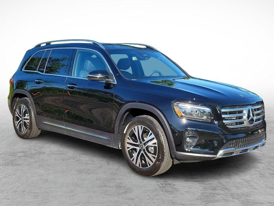 used 2024 Mercedes-Benz GLB 250 car, priced at $43,979