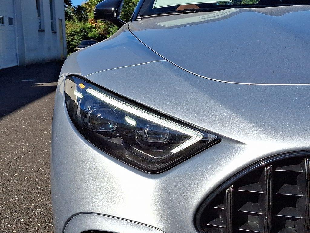 new 2026 Mercedes-Benz AMG SL 43 car, priced at $124,870