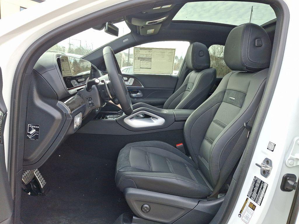 new 2025 Mercedes-Benz AMG GLE 53 car, priced at $98,510