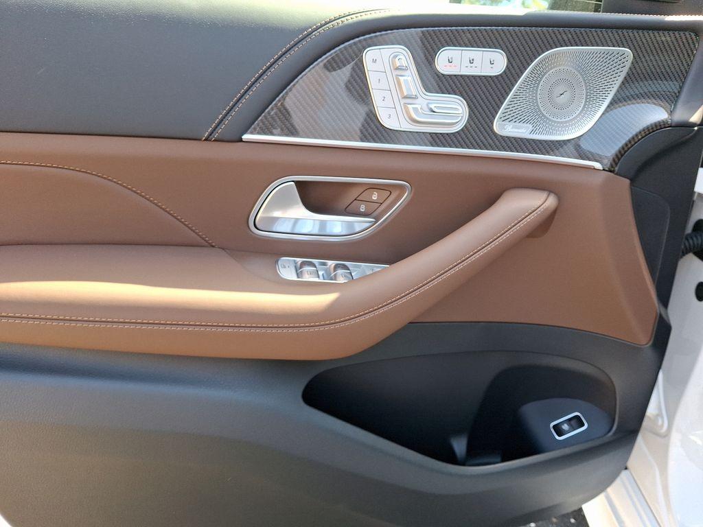 new 2025 Mercedes-Benz AMG GLE 53 car, priced at $106,685