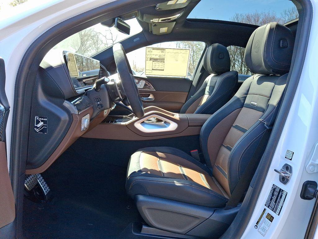 new 2025 Mercedes-Benz AMG GLE 53 car, priced at $106,685
