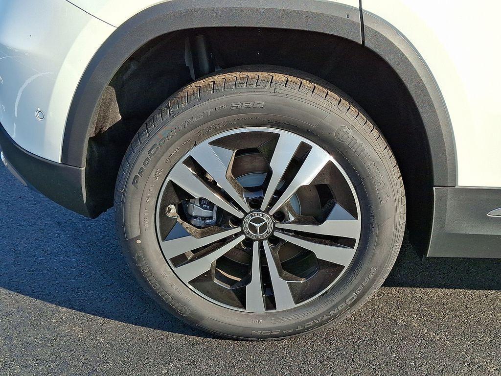 new 2026 Mercedes-Benz GLA 250 car, priced at $50,995