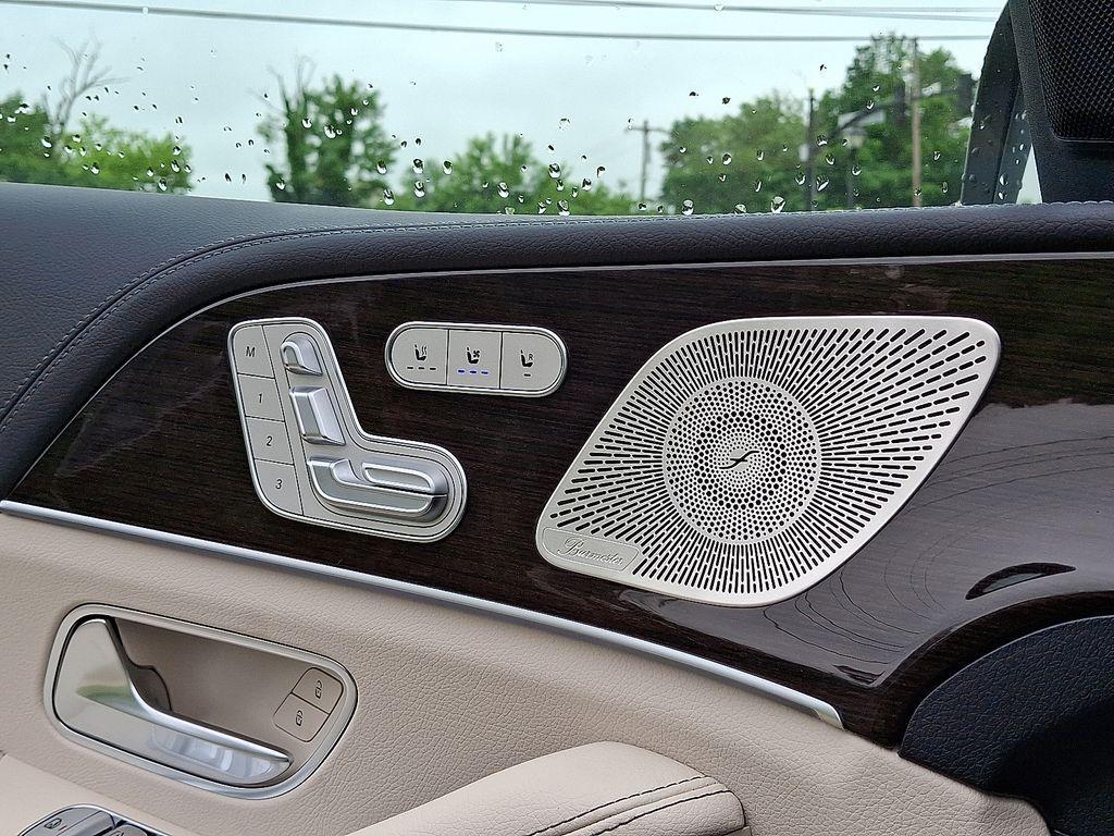 new 2025 Mercedes-Benz GLE 450e car, priced at $82,635