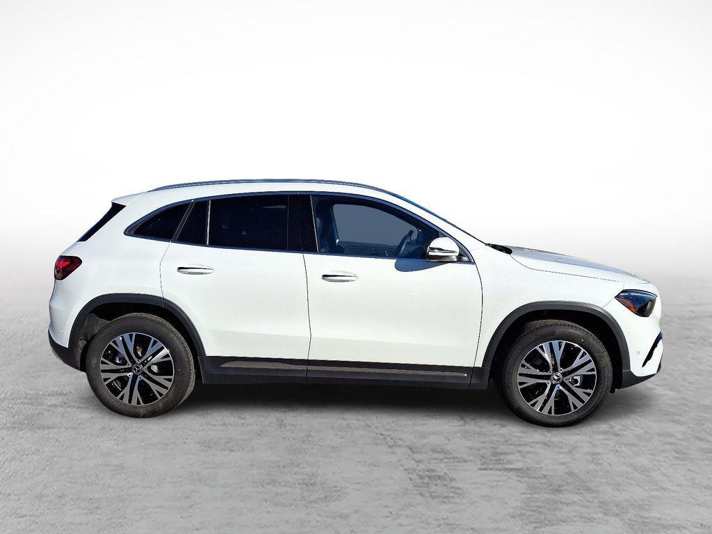 used 2025 Mercedes-Benz GLA 250 car, priced at $43,283