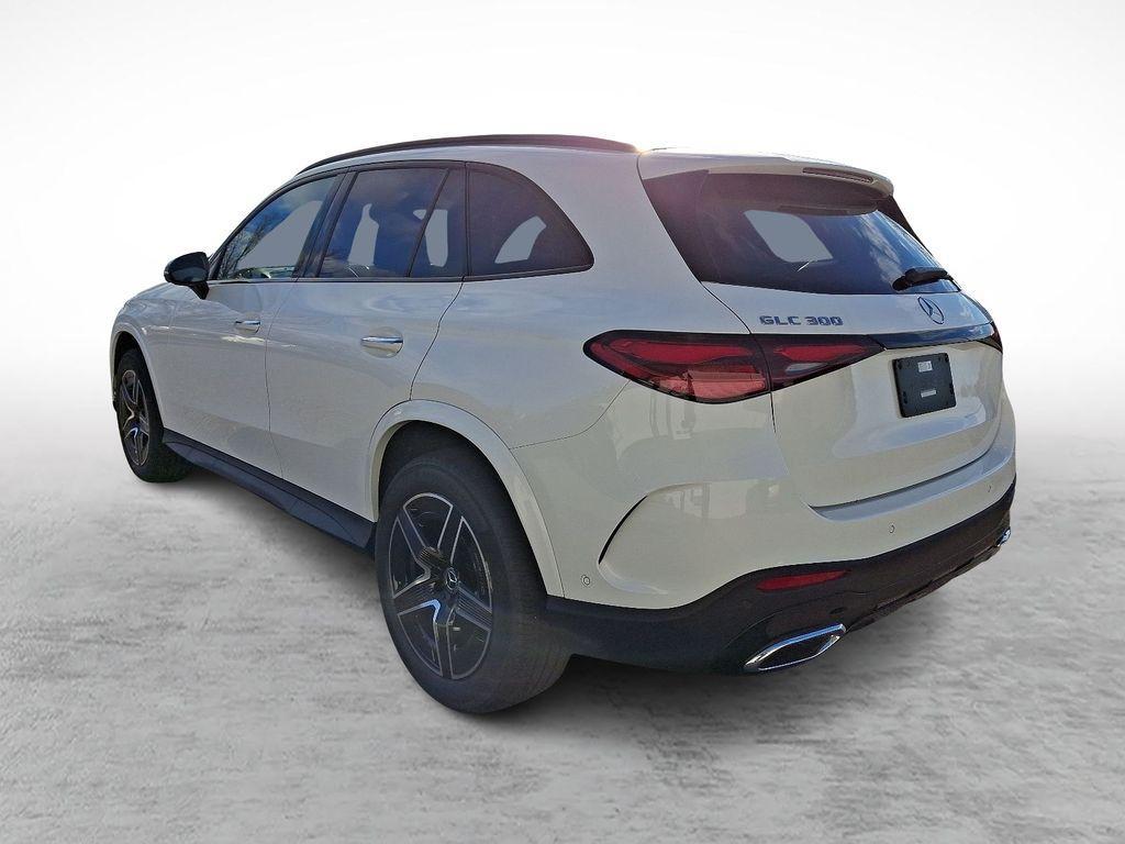 new 2025 Mercedes-Benz GLC 300 car, priced at $60,035