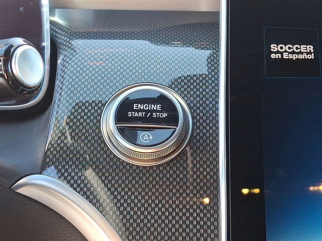 new 2025 Mercedes-Benz GLC 300 car, priced at $56,945