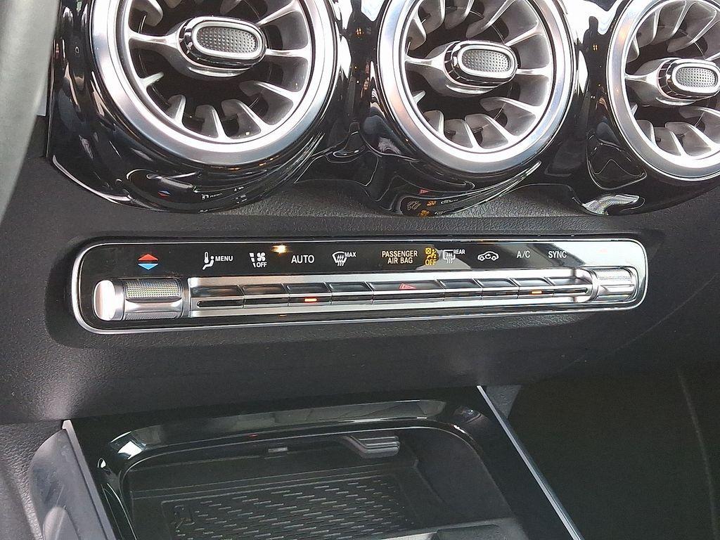 used 2025 Mercedes-Benz GLB 250 car, priced at $44,218