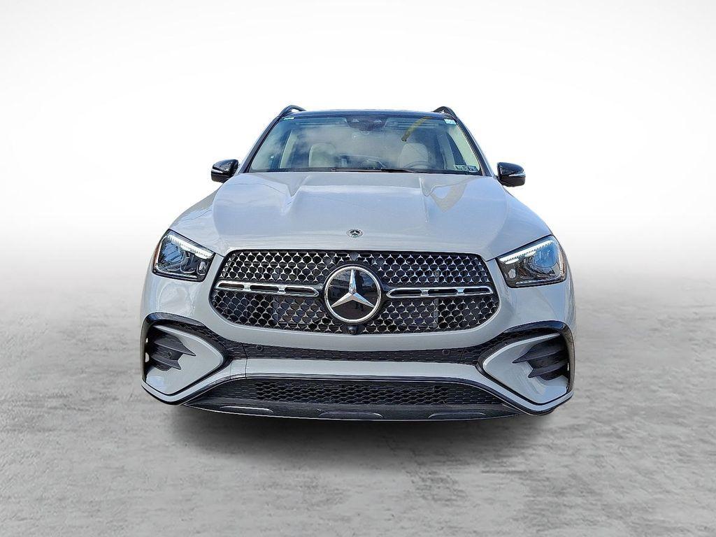 new 2026 Mercedes-Benz GLE 450 car, priced at $84,385