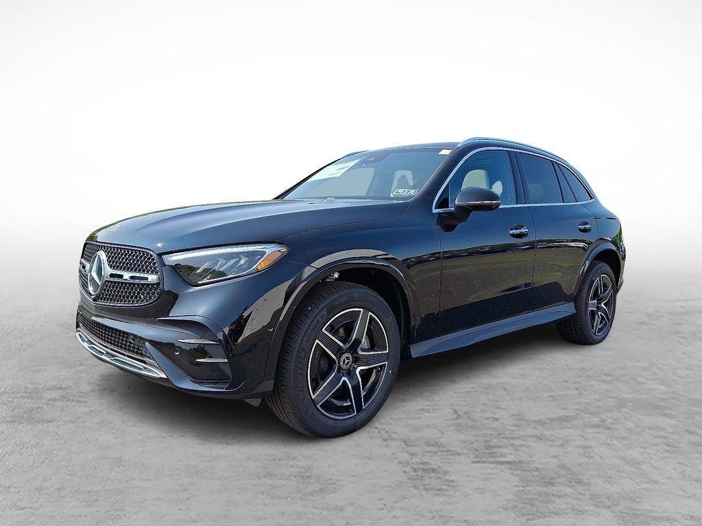new 2025 Mercedes-Benz GLC 300 car, priced at $60,570