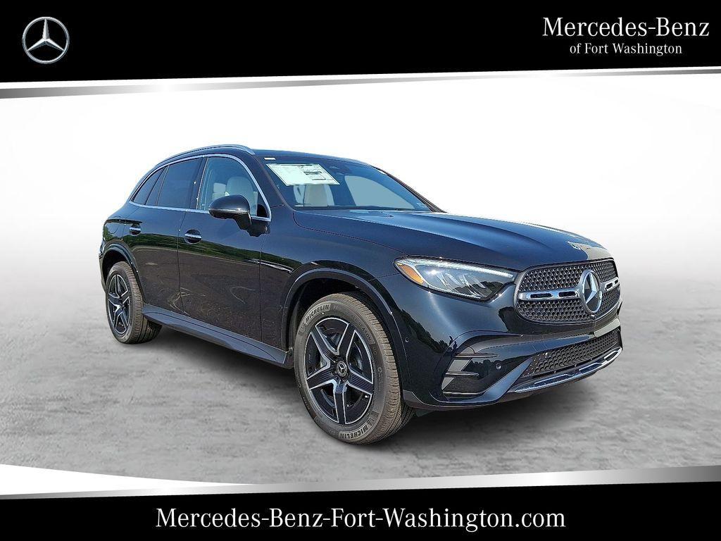 new 2025 Mercedes-Benz GLC 300 car, priced at $60,570
