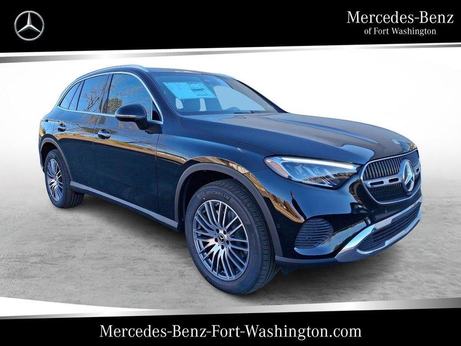 new 2025 Mercedes-Benz GLC 300 car, priced at $56,945