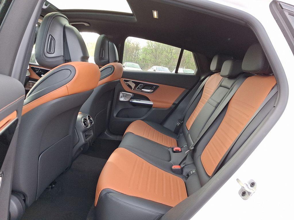 new 2025 Mercedes-Benz GLC 300 car, priced at $68,865