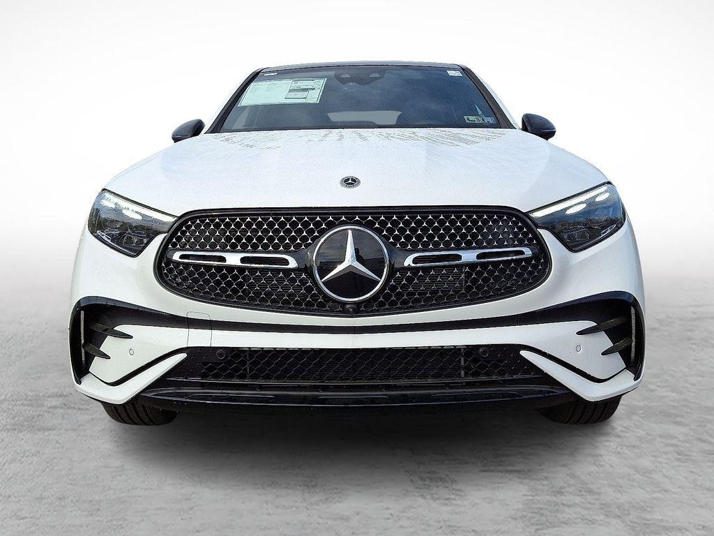 new 2025 Mercedes-Benz GLC 300 car, priced at $68,865