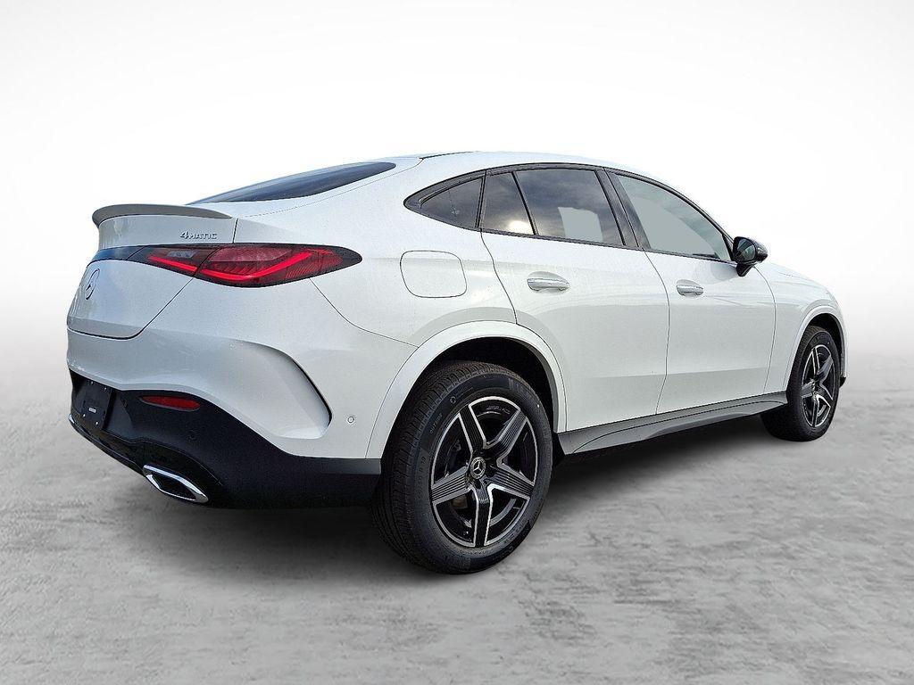 new 2025 Mercedes-Benz GLC 300 car, priced at $68,865
