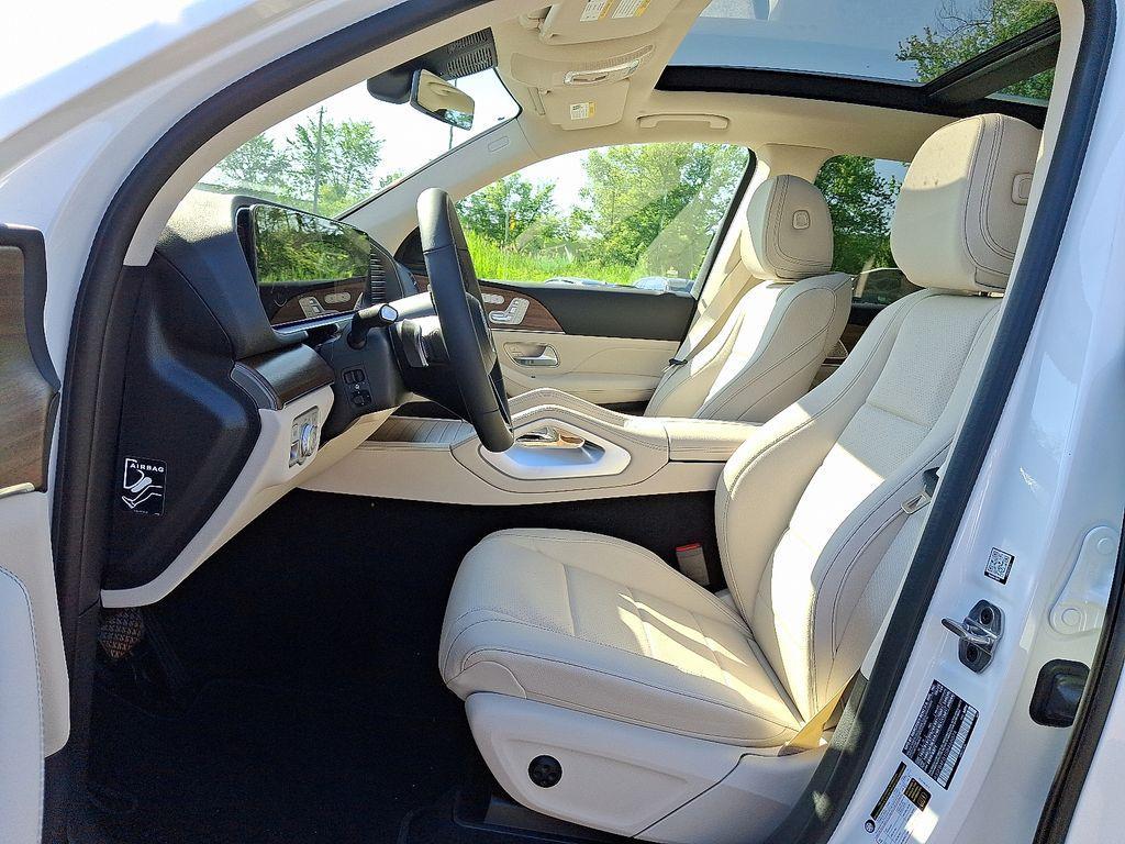 new 2025 Mercedes-Benz GLE 350 car, priced at $74,030