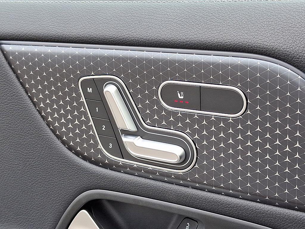 used 2026 Mercedes-Benz GLA 250 car, priced at $48,490