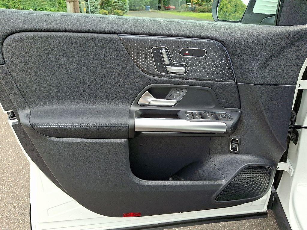 used 2026 Mercedes-Benz GLA 250 car, priced at $48,490