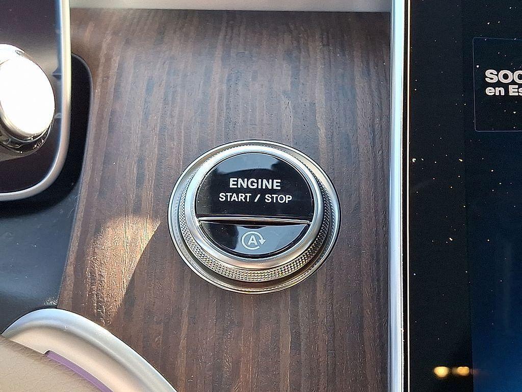 used 2025 Mercedes-Benz GLC 300 car, priced at $51,886