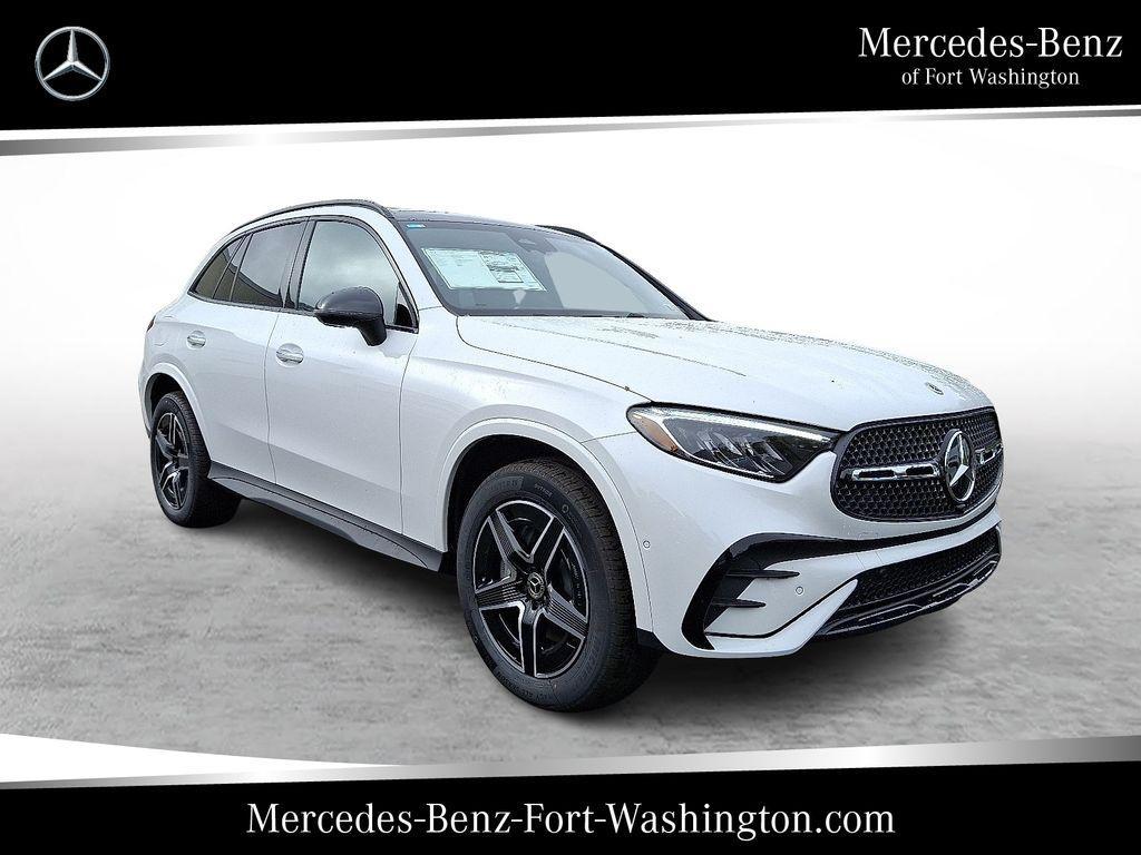 new 2026 Mercedes-Benz GLC 300 car, priced at $62,750