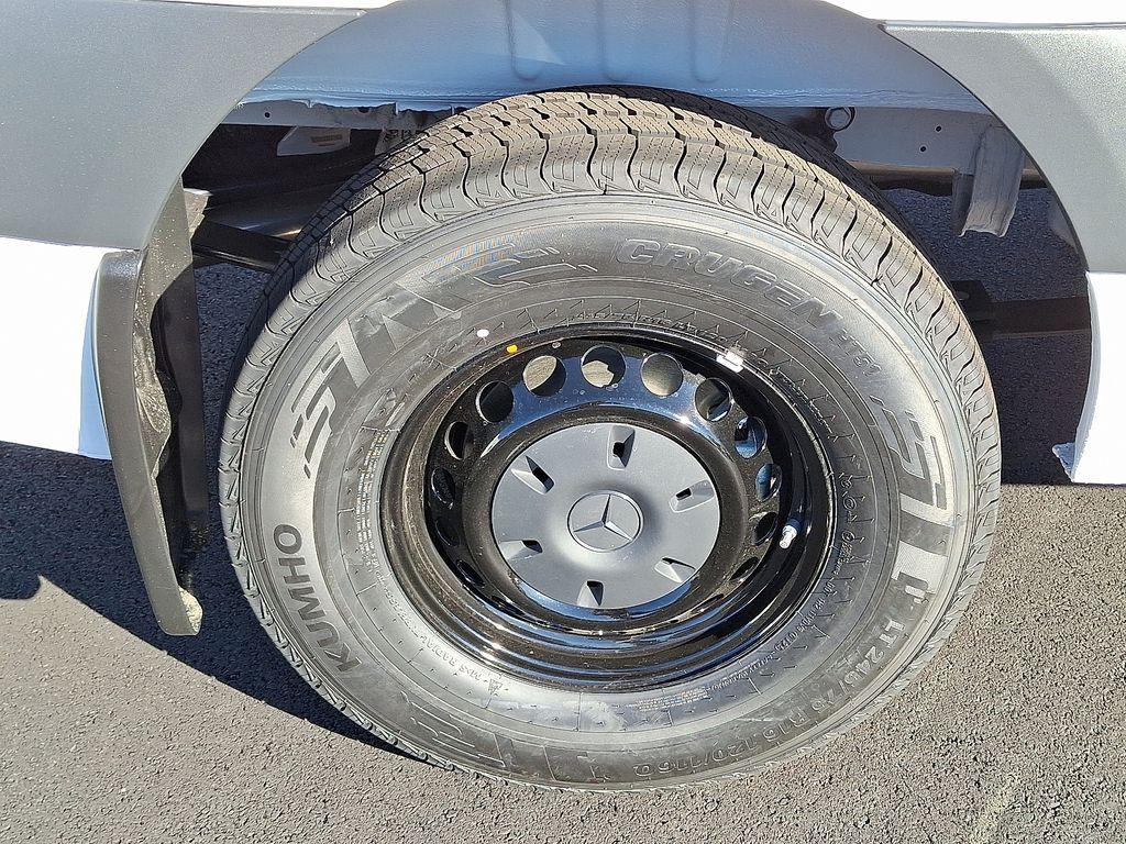 new 2026 Mercedes-Benz Sprinter 2500 car, priced at $66,993