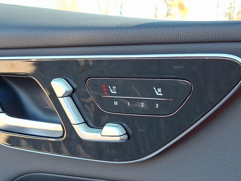 new 2026 Mercedes-Benz GLC 300 car, priced at $60,255