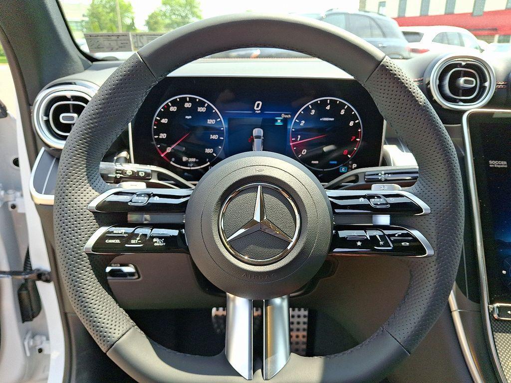 new 2025 Mercedes-Benz GLC 300 car, priced at $63,195