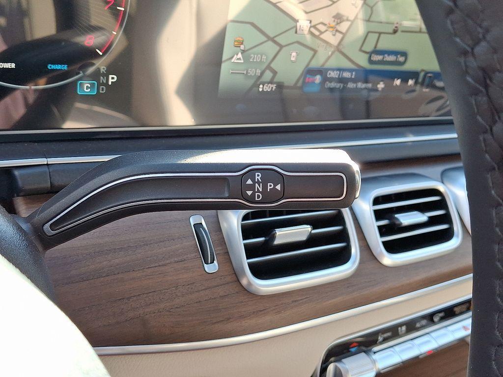 new 2025 Mercedes-Benz GLS 450 car, priced at $90,980