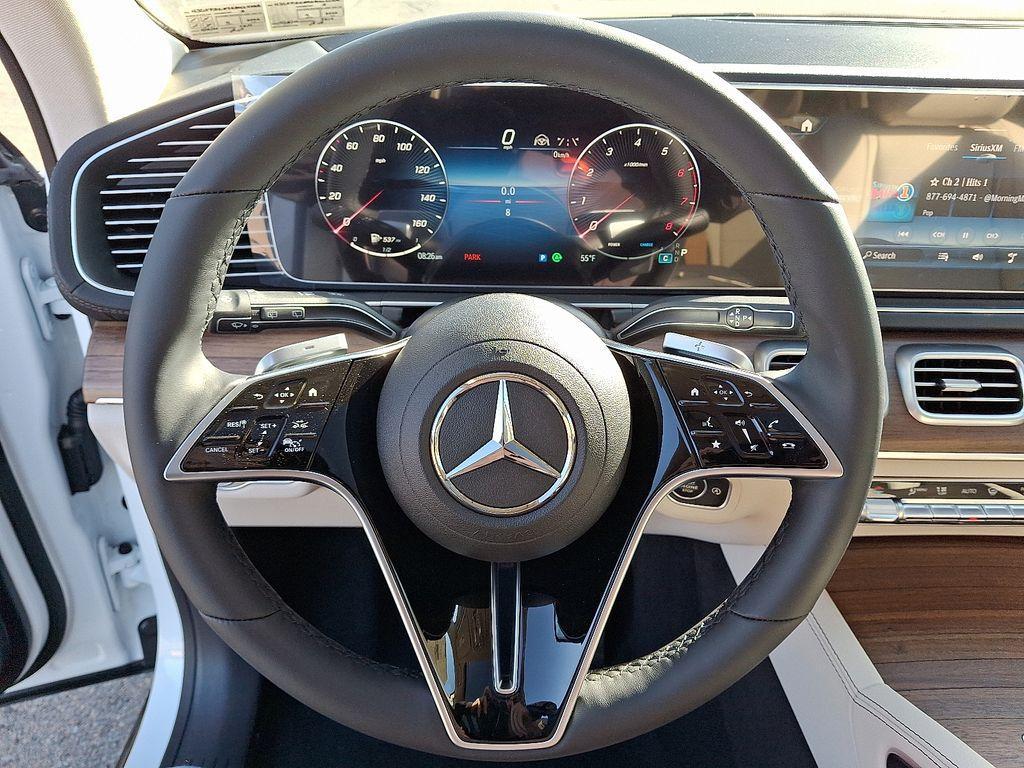 new 2025 Mercedes-Benz GLS 450 car, priced at $90,980