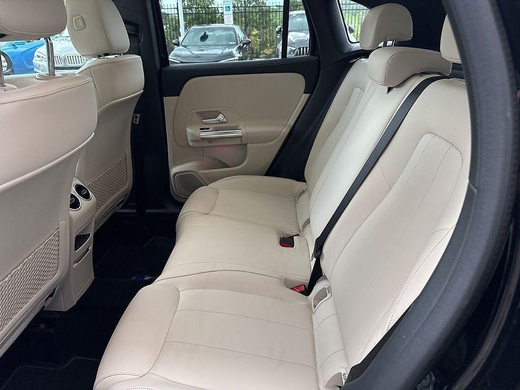 used 2022 Mercedes-Benz GLA 250 car, priced at $32,896