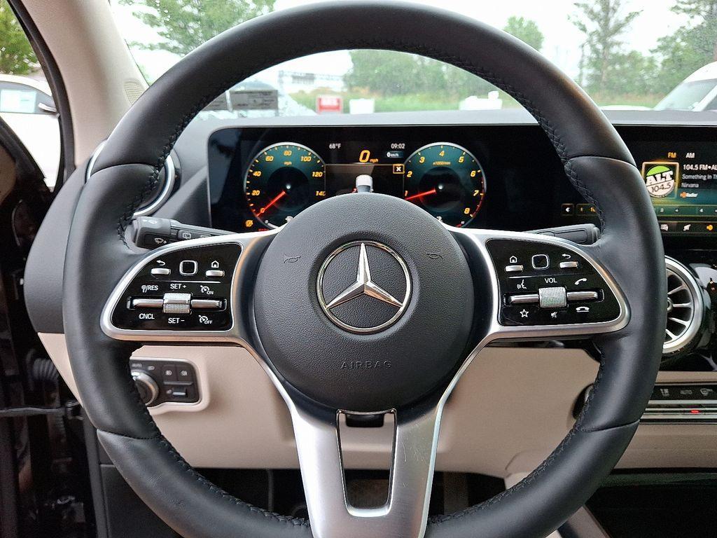 used 2022 Mercedes-Benz GLA 250 car, priced at $32,494