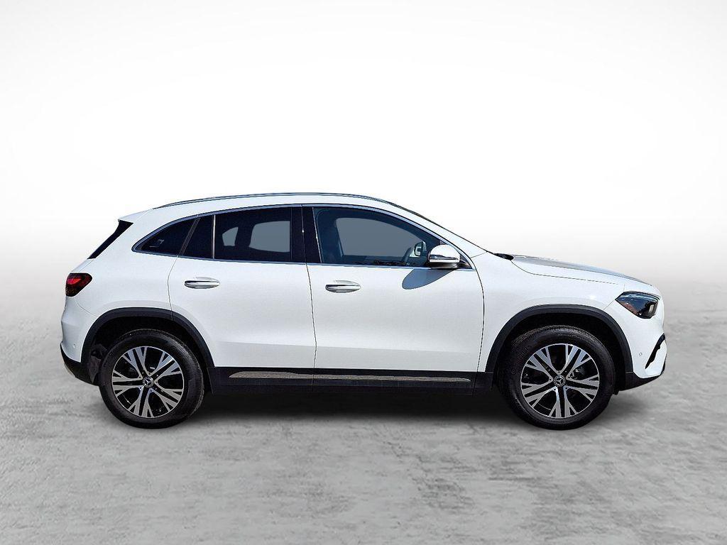 used 2025 Mercedes-Benz GLA 250 car, priced at $41,215