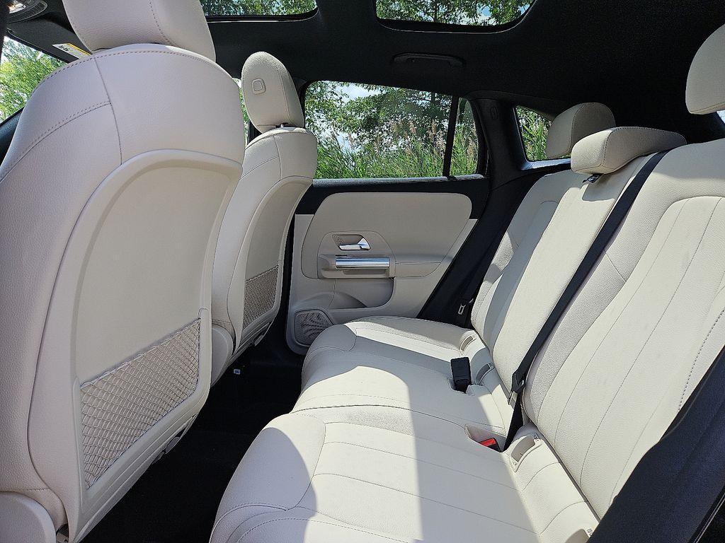 used 2025 Mercedes-Benz GLA 250 car, priced at $46,015