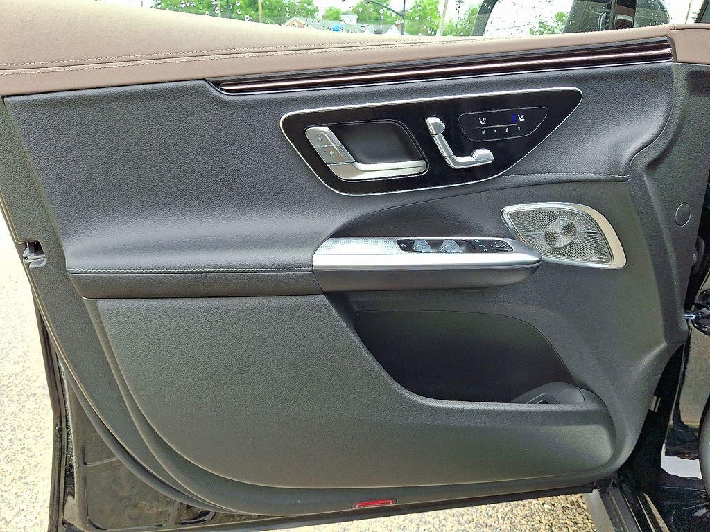 new 2025 Mercedes-Benz EQE 350 car, priced at $84,695