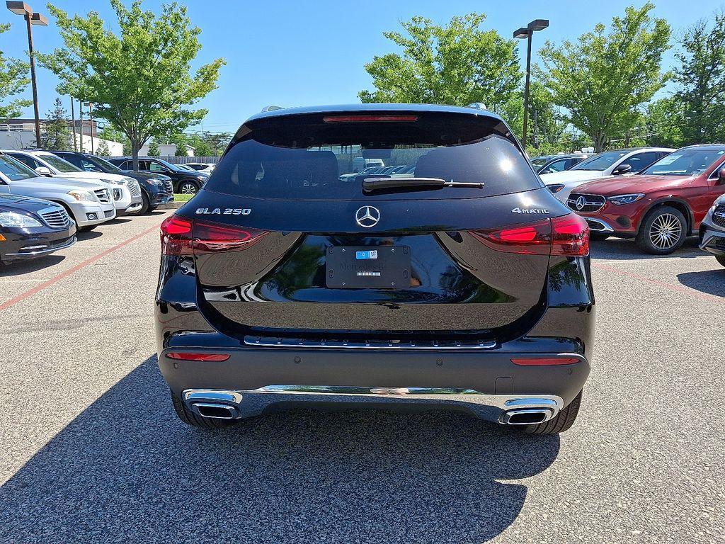 used 2025 Mercedes-Benz GLA 250 car, priced at $46,189