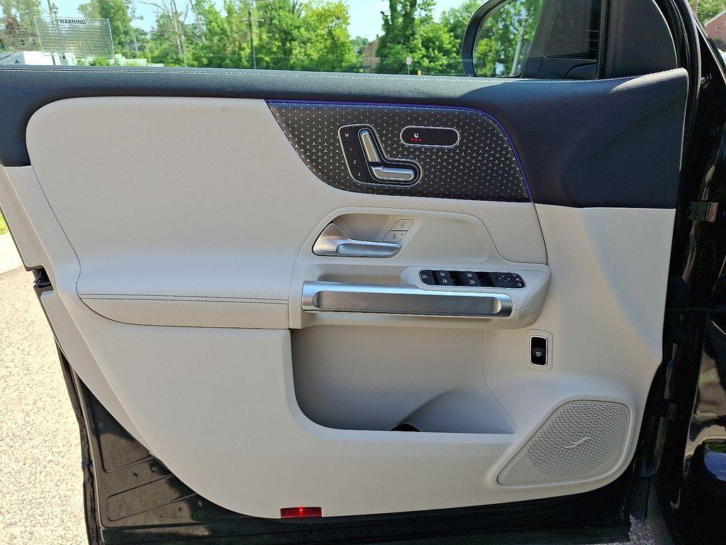 used 2025 Mercedes-Benz GLB 250 car, priced at $44,772