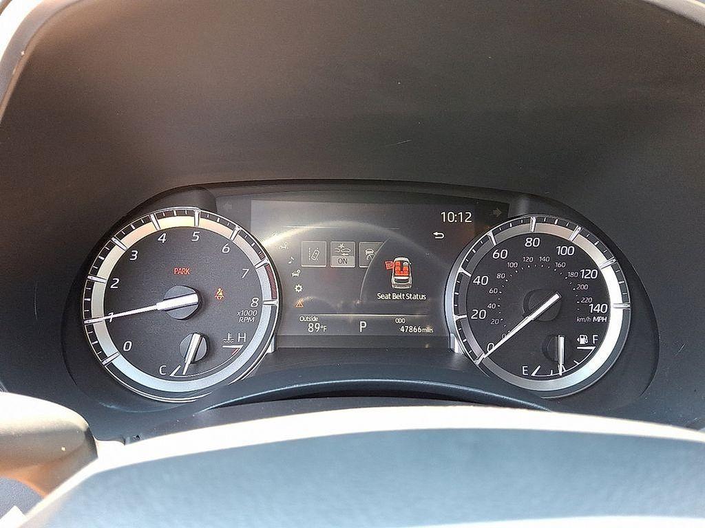 used 2022 Toyota Highlander car, priced at $37,435