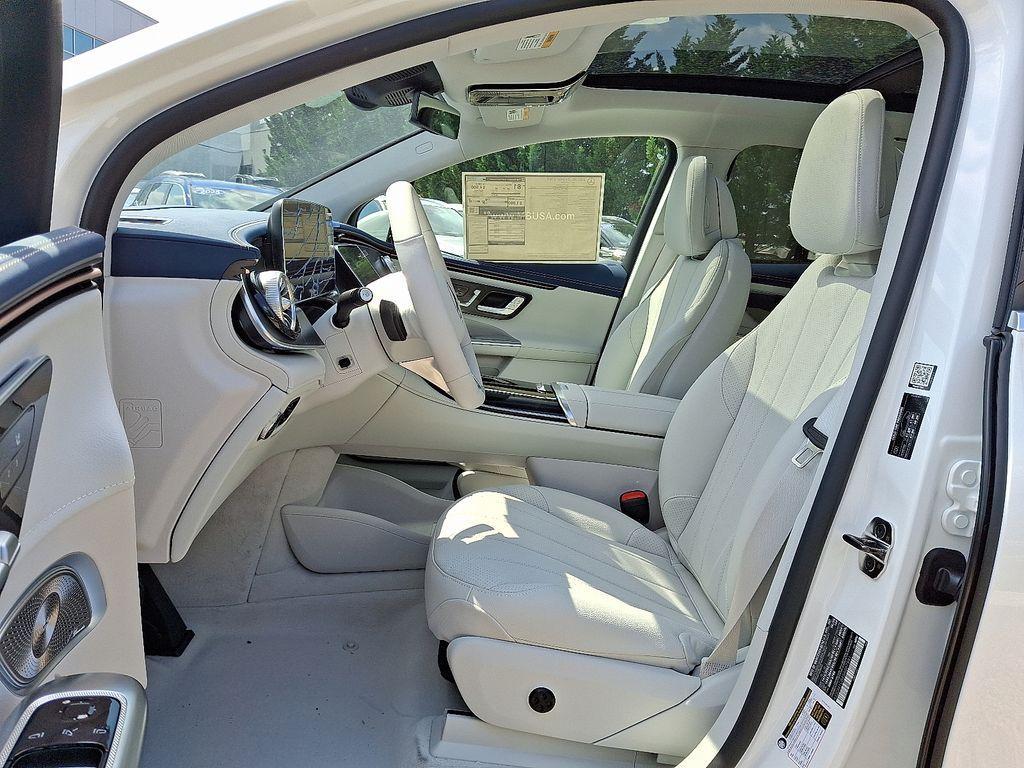 new 2025 Mercedes-Benz EQE 350 car, priced at $85,675