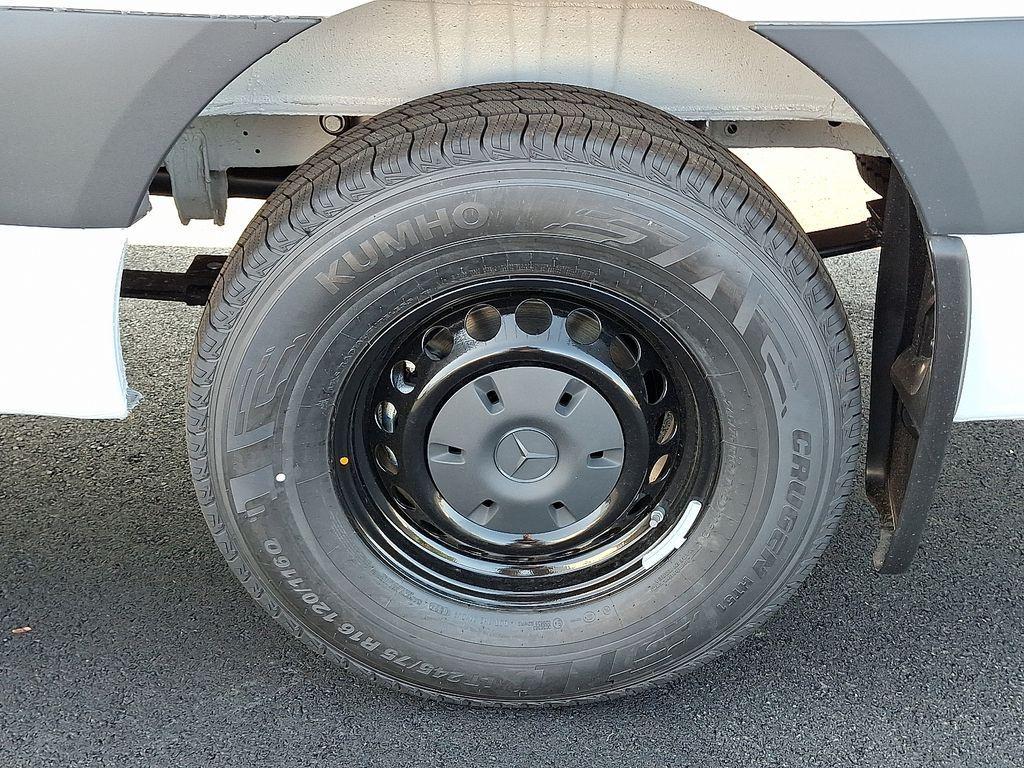 new 2025 Mercedes-Benz Sprinter 2500 car, priced at $69,968