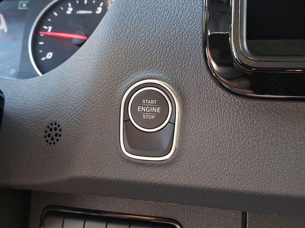 new 2025 Mercedes-Benz Sprinter 2500 car, priced at $69,968