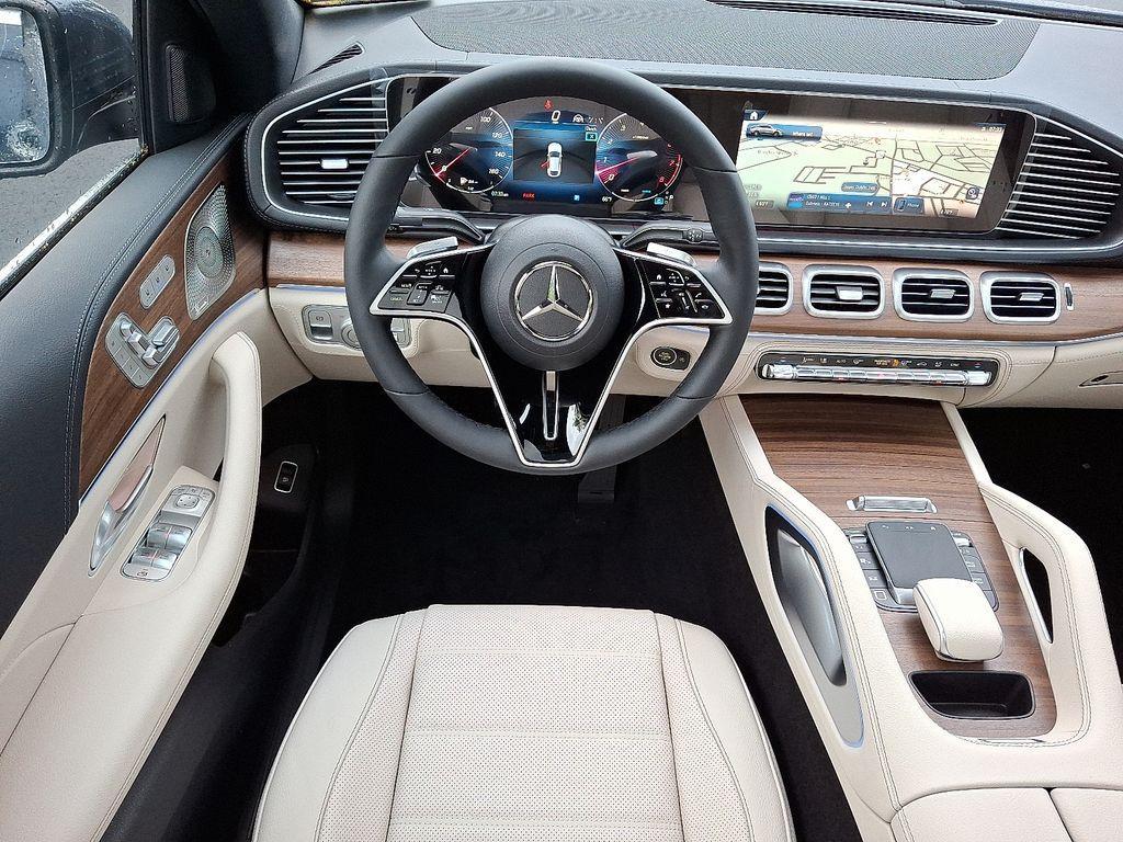 new 2026 Mercedes-Benz GLE 450 car, priced at $86,420