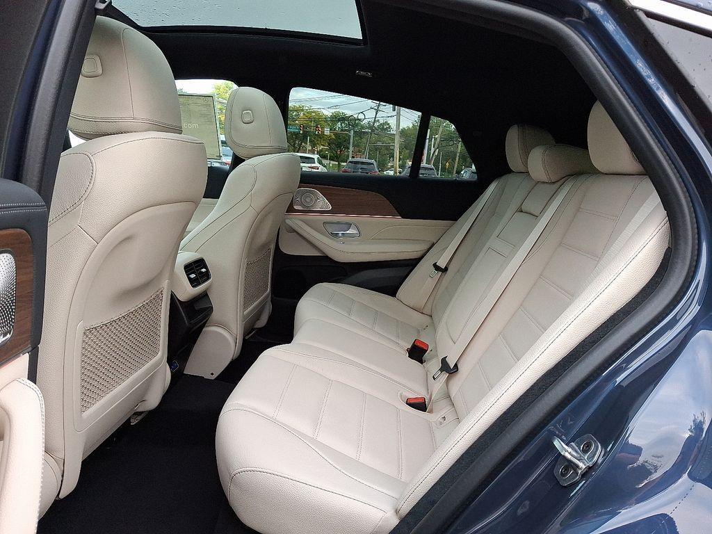 new 2026 Mercedes-Benz GLE 450 car, priced at $86,420