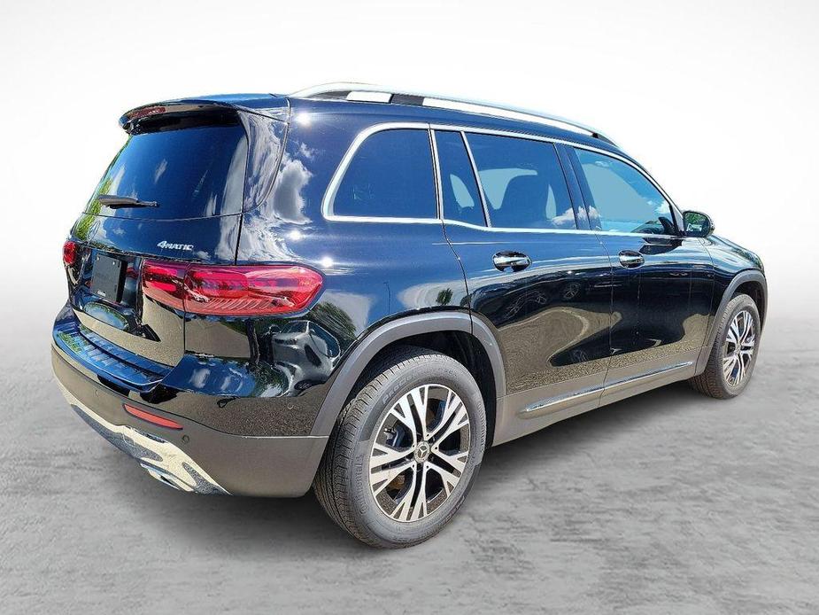 used 2024 Mercedes-Benz GLB 250 car, priced at $45,325