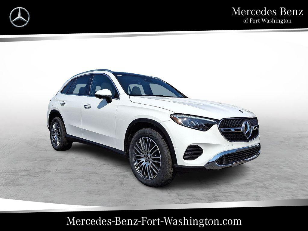 new 2025 Mercedes-Benz GLC 300 car, priced at $57,300
