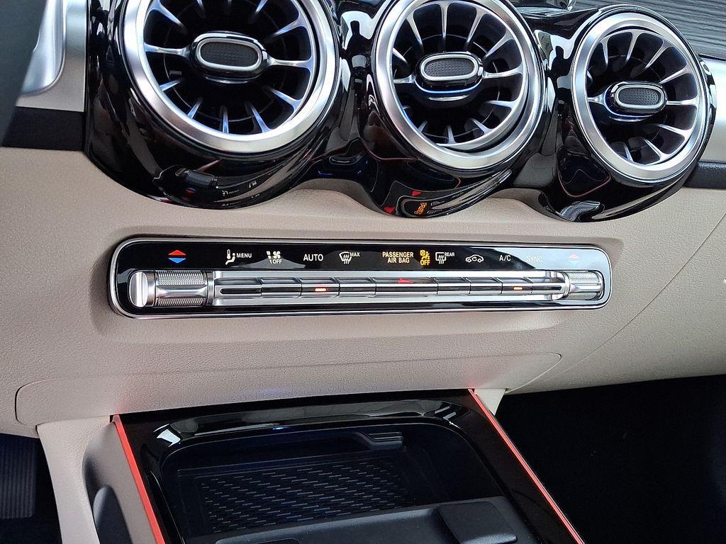 new 2026 Mercedes-Benz GLB 250 car, priced at $51,815