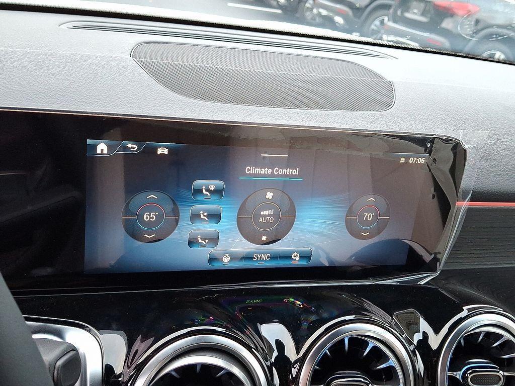 new 2026 Mercedes-Benz GLB 250 car, priced at $51,815