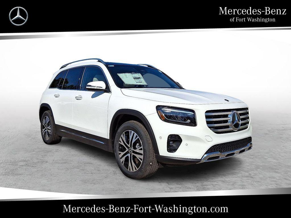 new 2025 Mercedes-Benz GLB 250 car, priced at $53,095