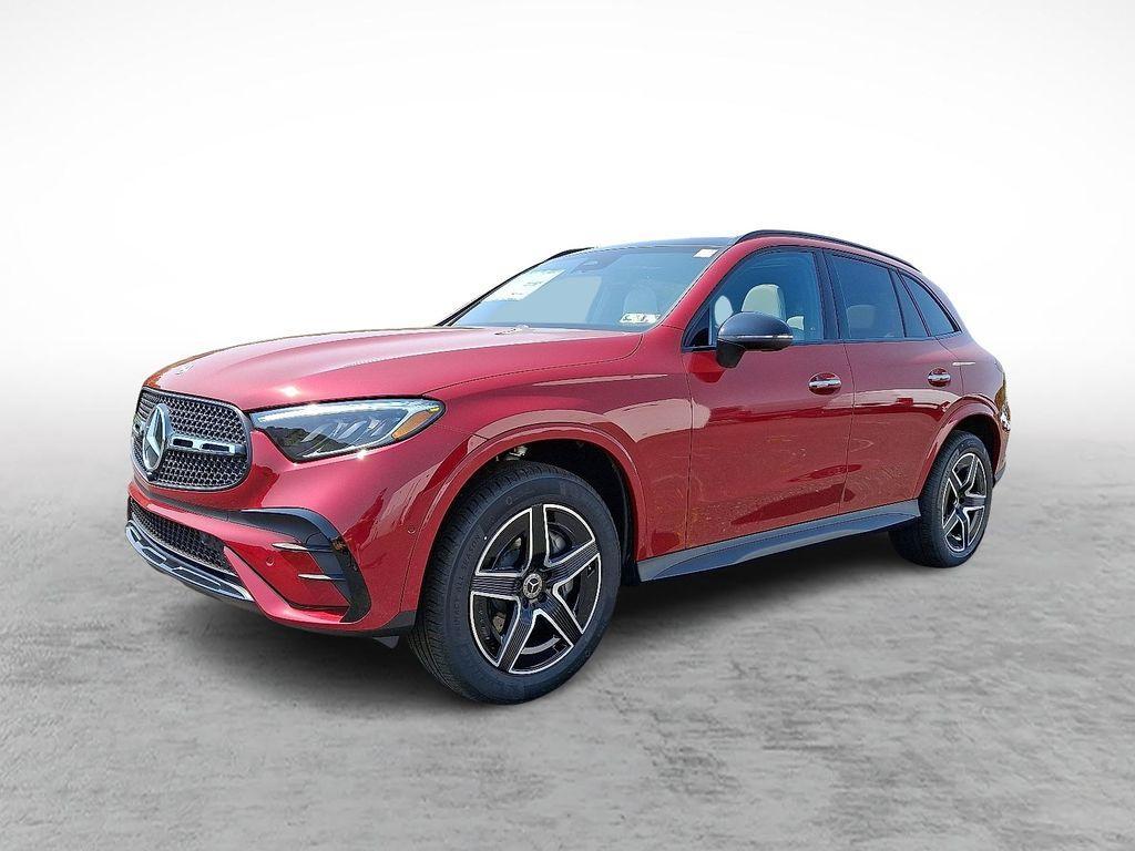 new 2025 Mercedes-Benz GLC 300 car, priced at $59,550